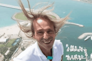 kkkk　Alain Robert 1990 BB kkkk Alain Robert 1990 BB 63 Alain Robert Royalty-Free Images